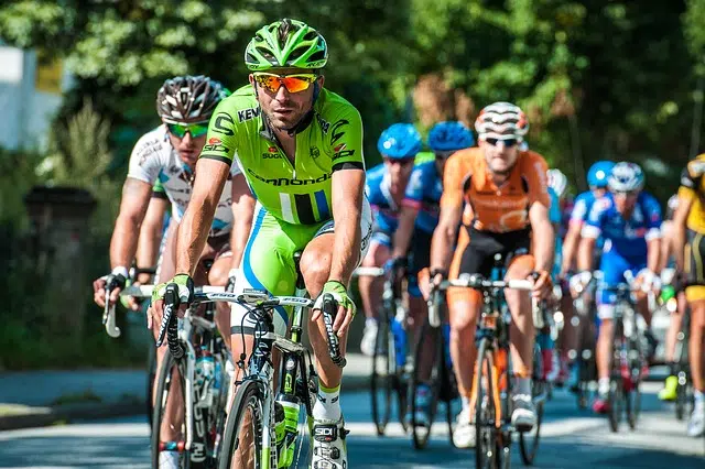 Domingo de ciclismo por el 84º aniversario del Cicles Club