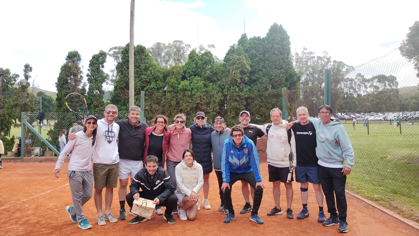 Tiro Federal subcampeón del interclubes de Tenis
